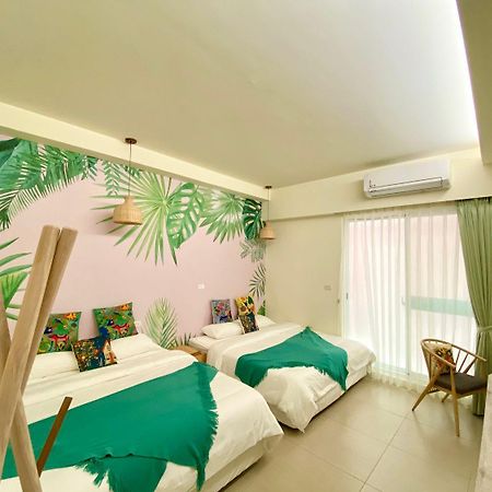 Red Vacation Rental Хенгчун Экстерьер фото